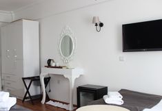 卧室 7 Grand Ninova Hotel