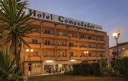 Bên ngoài 2 Hotel Comendador