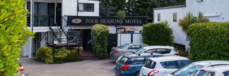 Exterior Four Seasons Motel