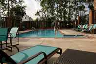 Swimming Pool Residence Inn Fairfax City