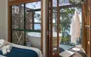 Kamar Tidur 5 Eumarella Shores Noosa Lake Retreat