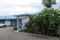 Exterior South Seas Motel