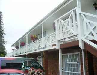 Bangunan 2 Ashleigh Court Motel