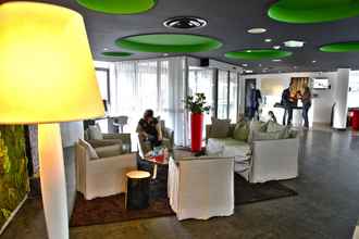 Lobi 4 ibis Styles Nantes Rezé Aéroport