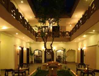 Lobby 2 Amritara Suryauday Haveli