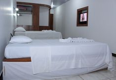 Bedroom 6 Iguassu Holiday Hotel