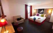 Bedroom 2 ibis Styles Toulouse Cite Espace