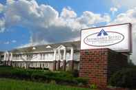 Bangunan Affordable Suites Hickory/Conover