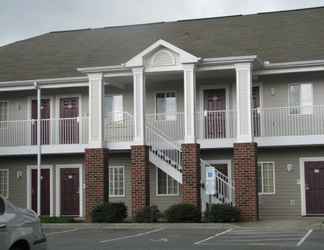 Exterior 2 Affordable Suites Hickory/Conover