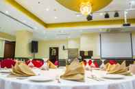 Functional Hall Dunes Hotel Apartments Oud Metha