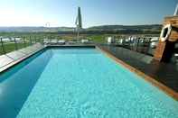 Swimming Pool Sercotel El Encin Golf