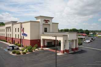 Exterior 4 Hampton Inn Geneseo