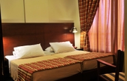 Kamar Tidur 6 Bel Azur Hotel & Resort