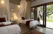 ห้องนอน 6 Khaya Ndlovu Safari Manor
