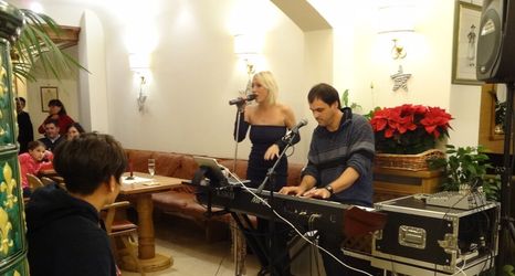 ロビー 2 Pontechiesa