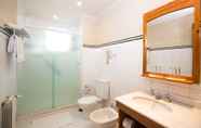 In-room Bathroom 3 Hotel Toriba