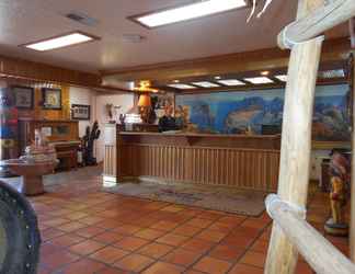 Lobby 2 Grand Canyon Inn