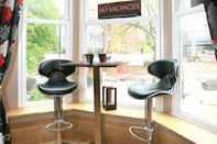 Bar, Kafe, dan Lounge Arc Harrogate