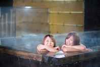 Kolam Renang Hotel & Resorts WAKAYAMA-MINABE