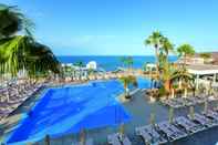 Swimming Pool Hotel Riu Vistamar - All Inclusive