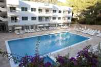 Swimming Pool Hotel Apartamentos El Pinar