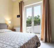 Bedroom 2 Hotel Ristorante Il Colleverde