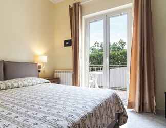 Bedroom 2 Hotel Ristorante Il Colleverde