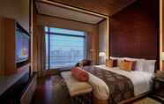 Bedroom 4 Galaxy Hotel