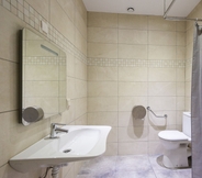 In-room Bathroom 5 Villa Saint Exupéry Beach - Hostel