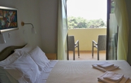 Bedroom 3 Miraluna Hotel