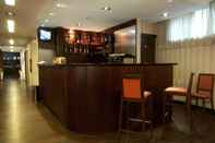 Bar, Cafe and Lounge Hotel 2C