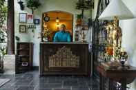 Lobby Hotel La Catedral