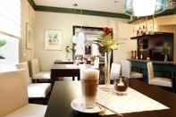 Quầy bar, cafe và phòng lounge Hotel Königstein Kiel by Tulip Inn