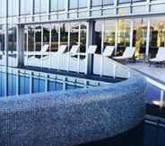 Swimming Pool 5 Radisson Blu Hotel Batumi