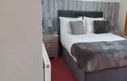 Kamar Tidur 6 Trentham House