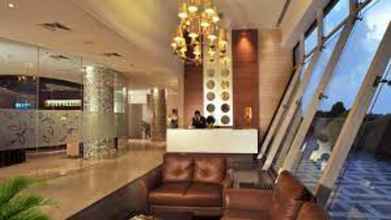 Lobby 4 Majestic Court Sarovar Portico Navi Mumbai