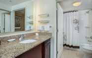 Toilet Kamar 3 Residence Inn Jackson