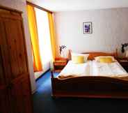 Bedroom 4 Altstadt Hotel Gosequell