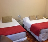 Kamar Tidur 5 Hotel Baleares