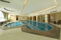 Swimming Pool Holiday Inn Beijing Haidian, an IHG Hotel