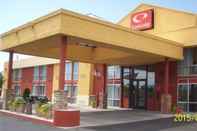 Exterior Econo Lodge