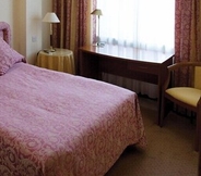 Bedroom 6 Chagala Uralsk Hotel