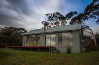 Exterior Bruny Island Escapes and Hotel Bruny