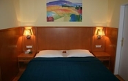 Kamar Tidur 5 Hotel Corvinus