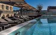 Swimming Pool 2 Five Seas Hotel Cannes, a Member of Design Hotels