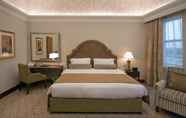 Phòng ngủ 6 TOP Ayla Hotel