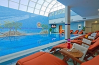 Swimming Pool TOP Ayla Hotel