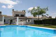 Swimming Pool TUGASA Villa Algar