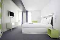 Bedroom Sure Hotel by Best Western Bordeaux Aeroport