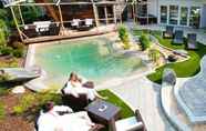 สระว่ายน้ำ 6 Hotel Gasthof Storchen